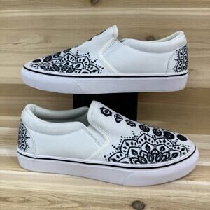 Yes We Vibe Bohemian Slip On Shoes UNISEX Men's 7/Women's 9